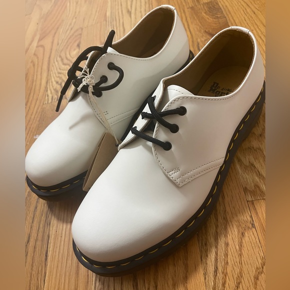 Men\'s White Leather Derby Shoes with Contrast Lug Sole main image 11